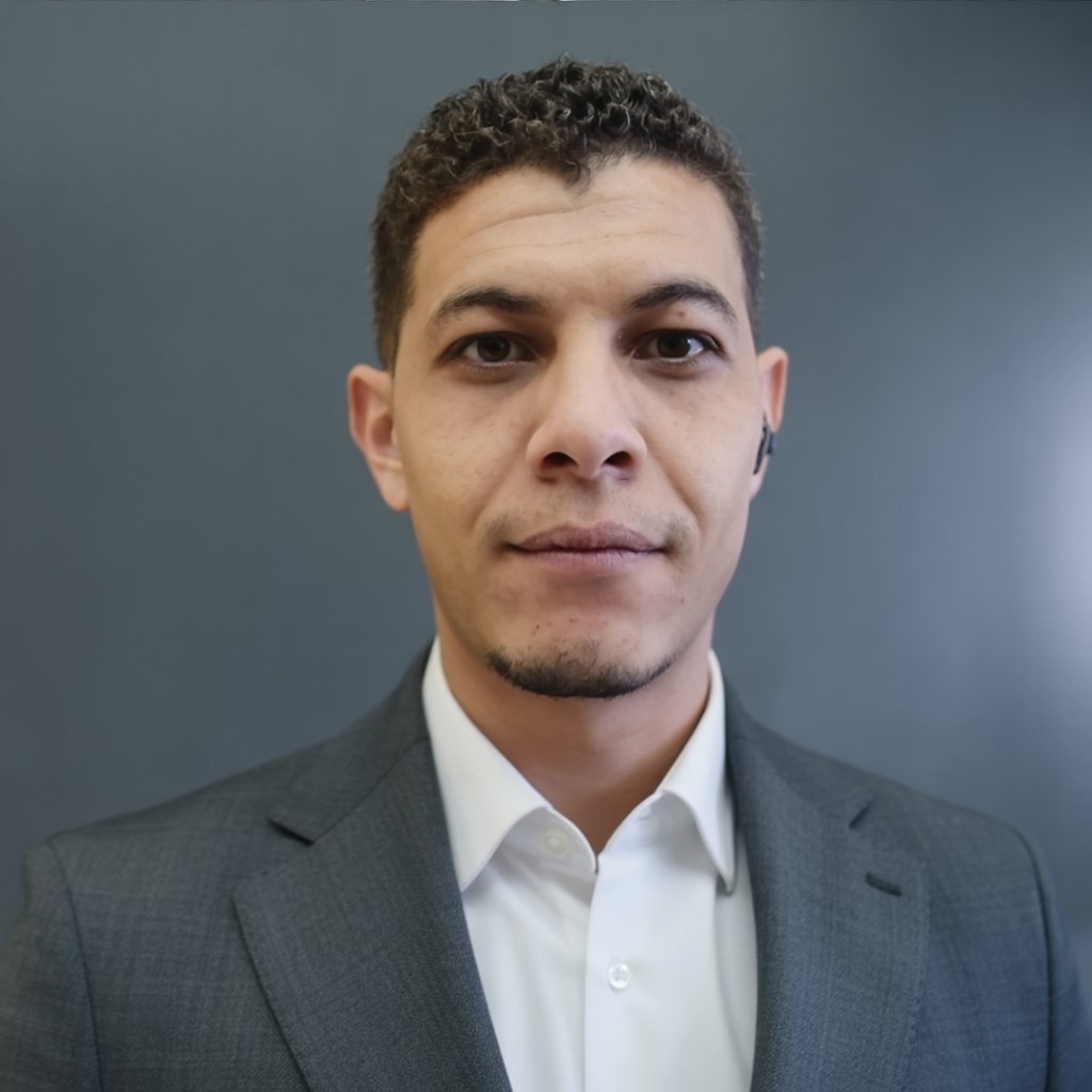 المطور طارق خورشيد